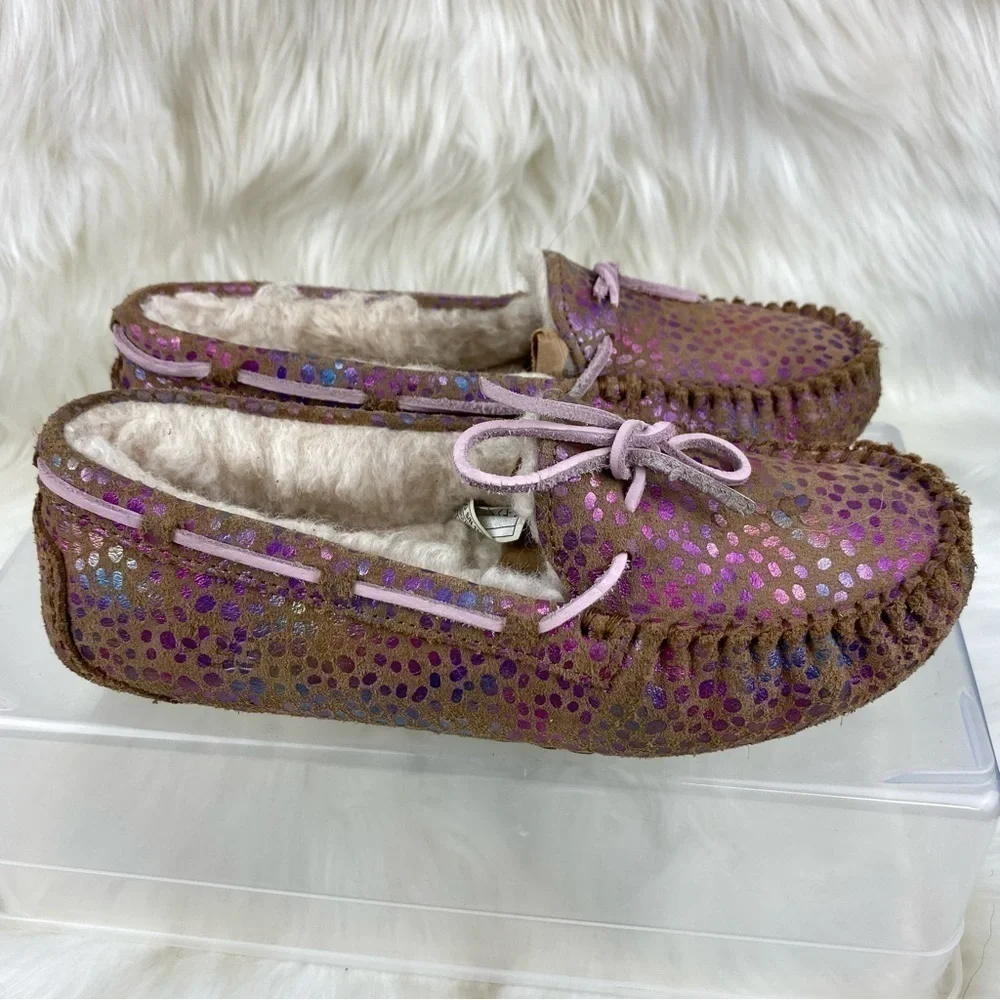 UGG LOAFERS/FLATS